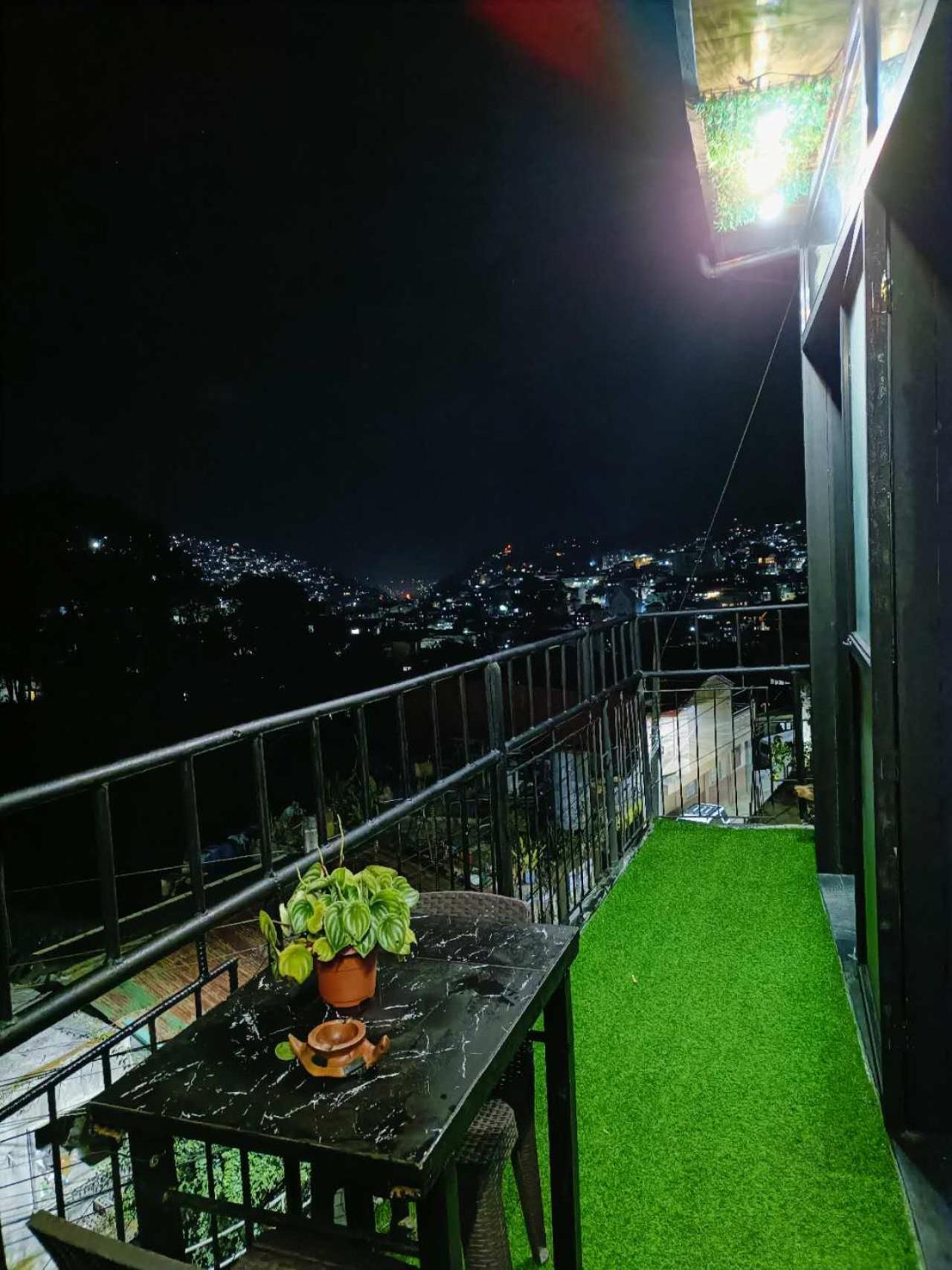באגויו Holyghost Veranda Baguio Transient Guest House 42 Step Rooftop מראה חיצוני תמונה