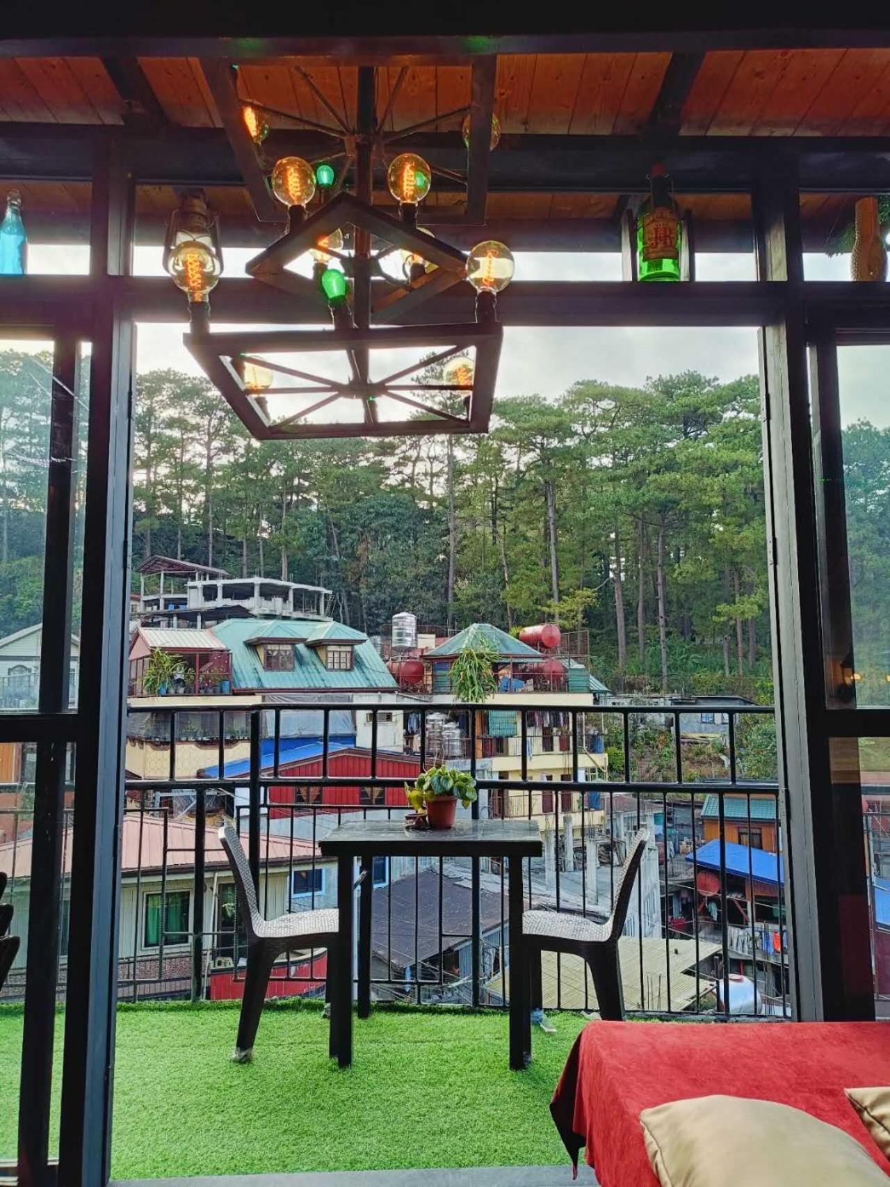 באגויו Holyghost Veranda Baguio Transient Guest House 42 Step Rooftop מראה חיצוני תמונה