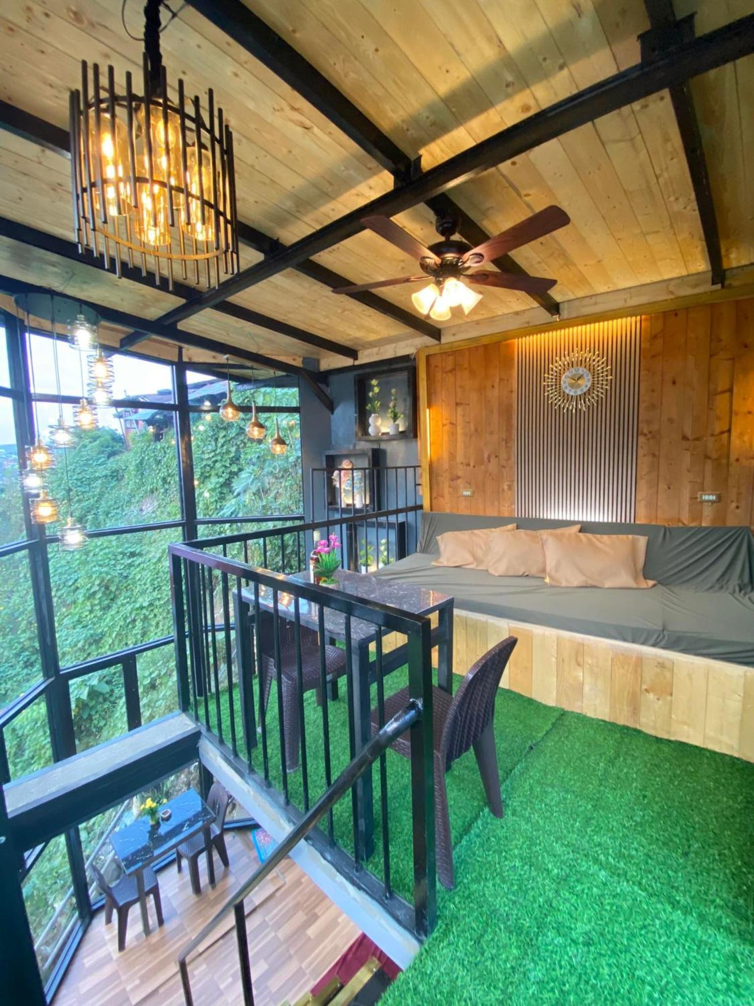 באגויו Holyghost Veranda Baguio Transient Guest House 42 Step Rooftop מראה חיצוני תמונה