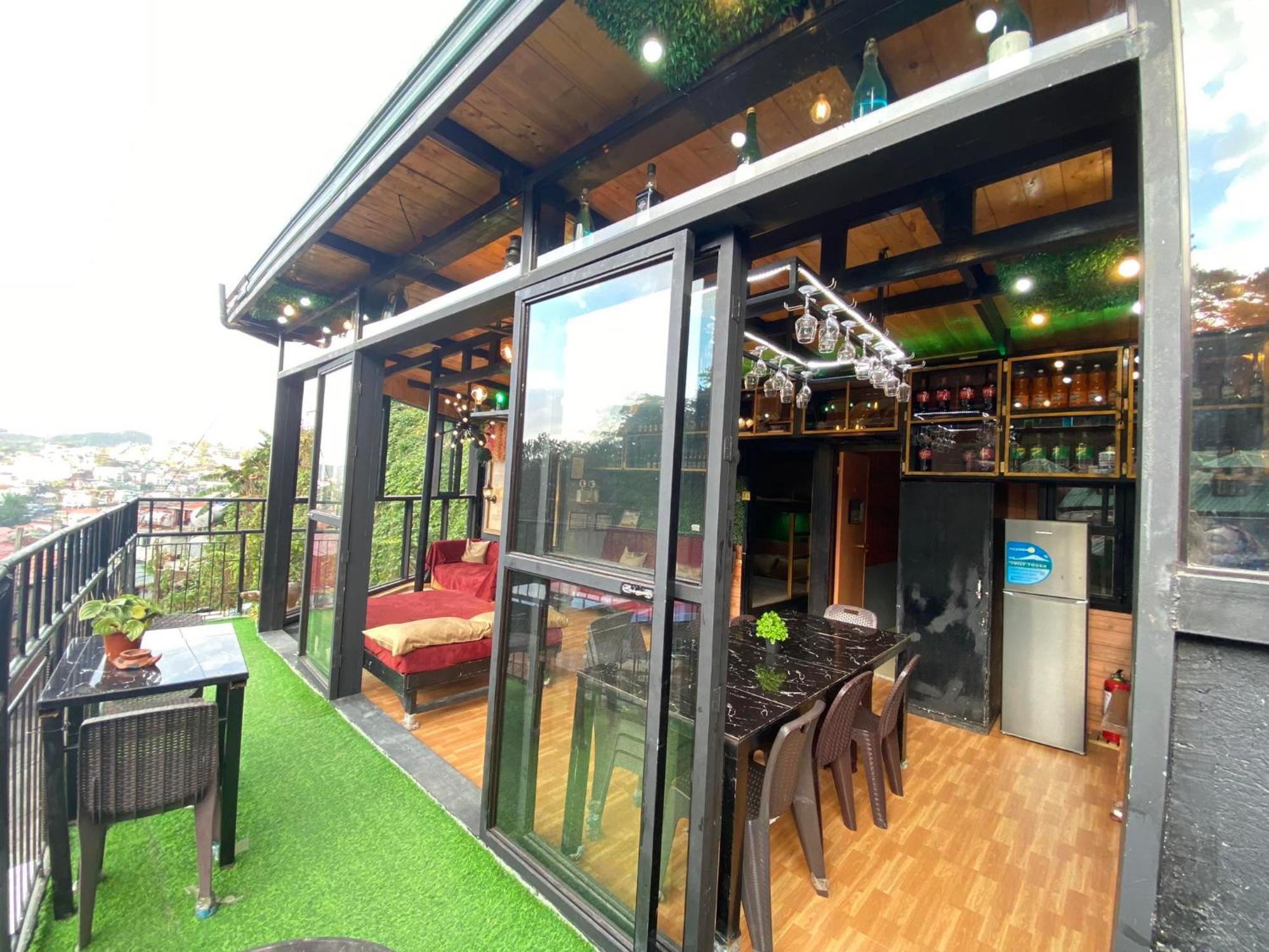 באגויו Holyghost Veranda Baguio Transient Guest House 42 Step Rooftop מראה חיצוני תמונה